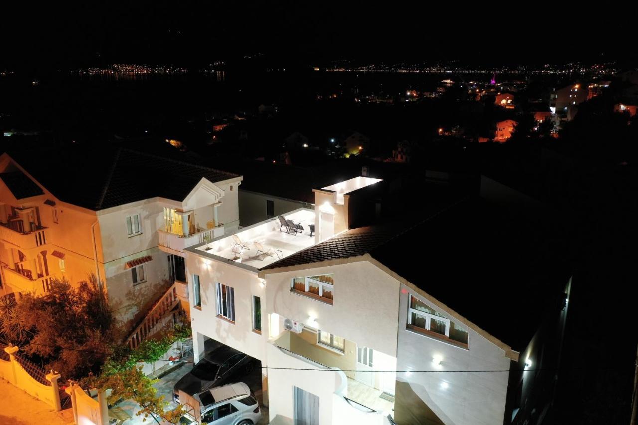 Id Apartments Tivat Luaran gambar