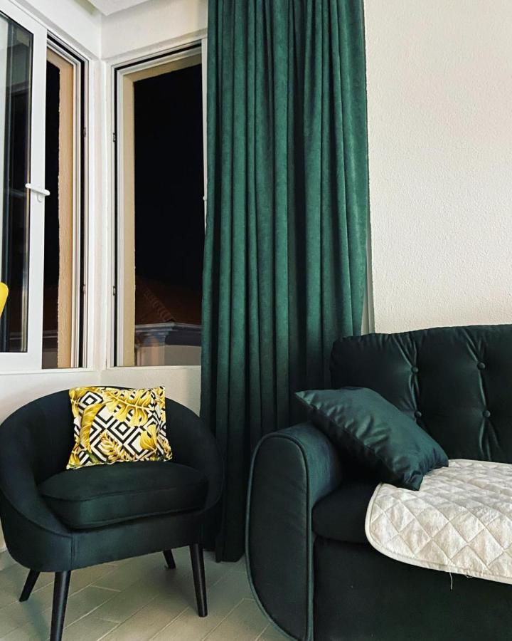 Id Apartments Tivat Luaran gambar