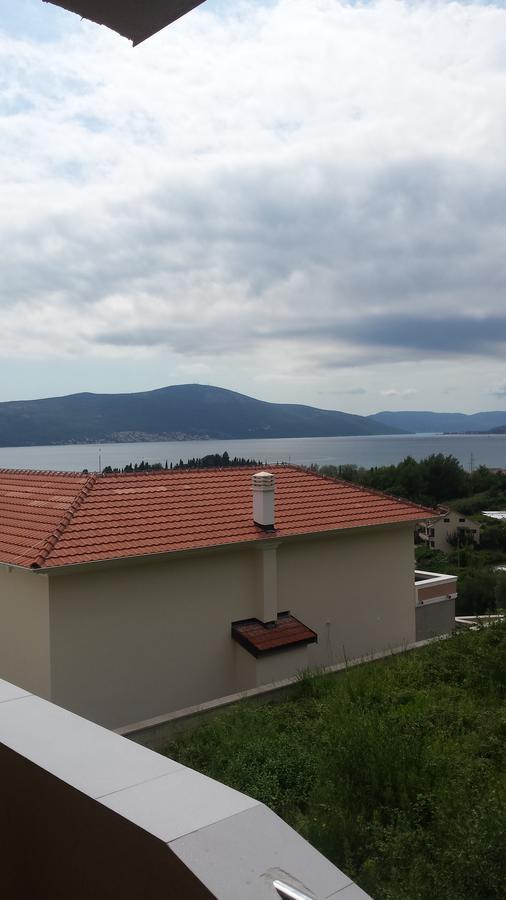 Id Apartments Tivat Luaran gambar
